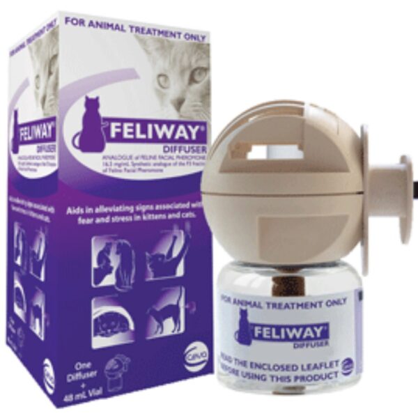feliway diffuser to make cat comfortable at home
